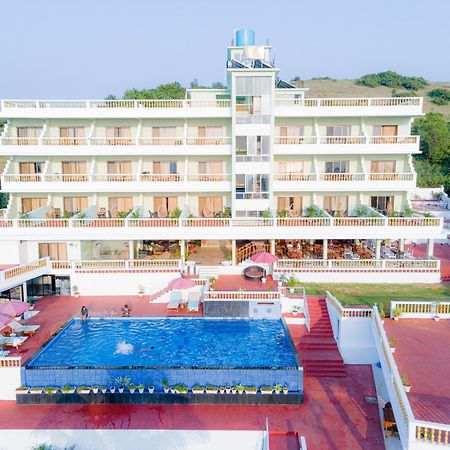 Sparv Aulakhs Resort Mandrem Exteriör bild